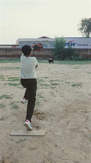 softballpitching #softballskills #softballdrills #softballgirls