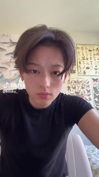 Baby Mullet Haircut Trend Returns