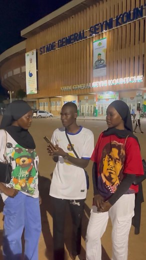 2.7K views · 32 reactions | Housty et Hasty #interview #question #quiz | Zaidlevrai | Facebook