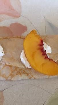 How to cook crepes on a skillet