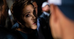 Kari Lake files lawsuit in bid to overturn Arizona election