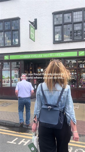 This is the only place where you can… Make your own rum (and taste gin) inside a building that once belonged to Shakespeare’s daughter, Judith 🍸 This building dates back to the 1400s and is now home to one of the most unique tasting experiences in the world! @Shakespeare Distillery #thingstodo #medieval #stratforduponavon