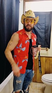 1.7K views · 71 reactions | Red is at it again. Use the link in my bio amd code 'Red' at checkout for 20% off your kongbeerbong on Red. 藍 #rippedredneck #srsly? #kongbeerbong #redneck #fypシ #dankmemes #justjokes | Rippedrebneck | Facebook