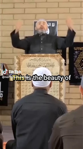 Some people think this clip of Sam from "Islamicize Me" is a clip of a real imam! 😂