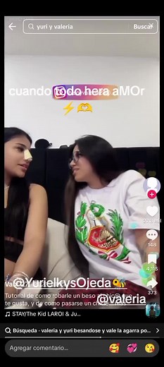 Yuri y Valeria Besos Apasionados