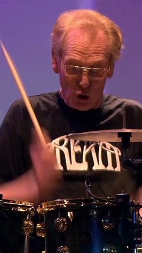 In 2005, after 37 years apart, rock’s original supergroup - Ginger Baker, Jack Bruce, and Eric Clapton - reunited for a series of performances at London’s Royal Albert Hall. Now, to mark the 20th anniversary of that momentous return, the very best of those shows are once again available, newly reissued on CD & blue and green splatter triple vinyl. | Cream - Band