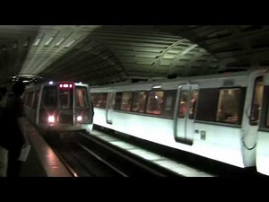 HD-WMATA Red Line Trains in Metro Center