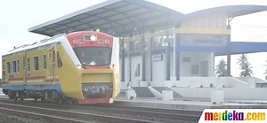 Foto : Kereta Api Pertama di Sulawesi Resmi Beroperasi, Begini Penampakannya | merdeka.com