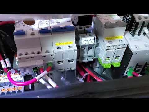 Unboxing the SolaX Matebox