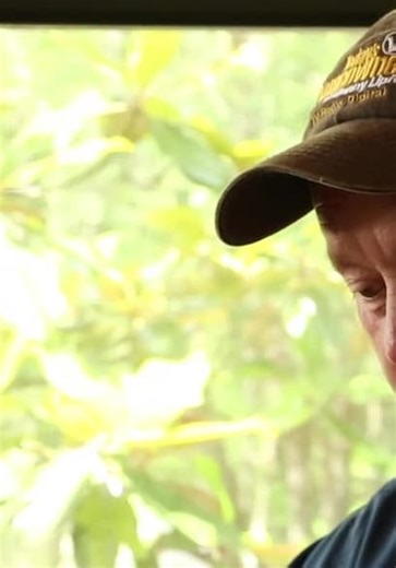 Checking in With Chelsea S01:E04 - Bathtub Update / Rustic Cabin Décor / Winter Weatherizing