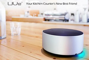 UVe Robot Cleans Surfaces Using Light (video)