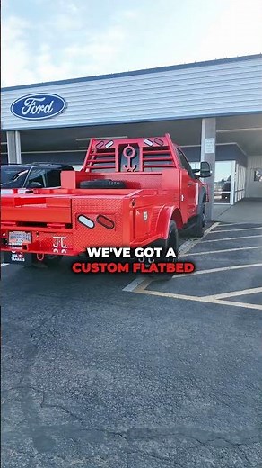 Why Do Hotshot Drivers Love This Red F-450? #Shorts #HotshotTrucking #FordTrucks