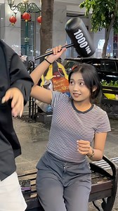 hammer prank girls angry | Guntur Budiawan