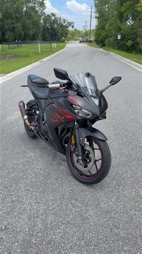 2017 Yamaha YZF-R3 W/ Akrapovic Exhaust!