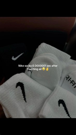 Nike socks 0.0000001 sec after touching air — why white Nike socks peel