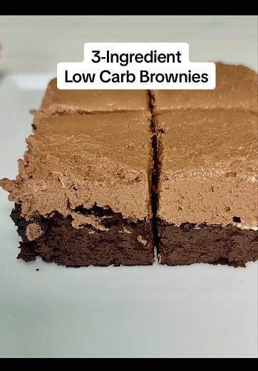 3-Ingredient Low-Carb Protein Brownies Recipe