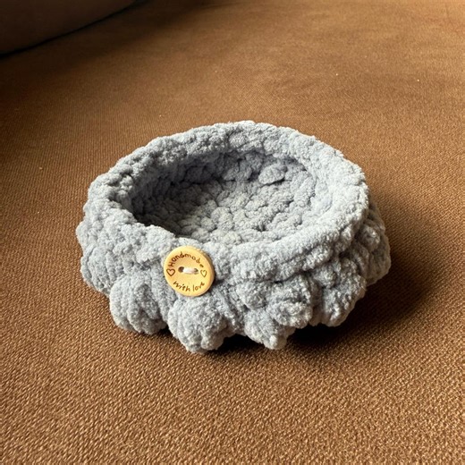 Small Crochet Basket Pattern – DIY Trinket Tray, Jewelry Holder, Coaster, or Candle Holder, PDF - Etsy