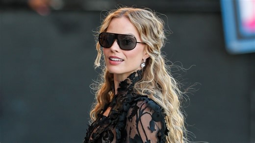 Lob z grzywką Margot Robbie to idealny pomysł na zmianę fryzury na wiosnę