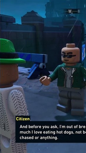 Jim Gordon Talks To Citizen - LEGO Batman Legacy Of The Dark Knight On PS5