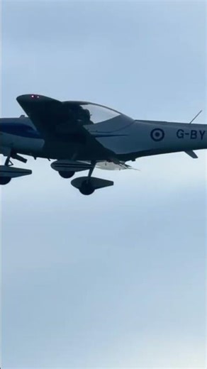 Grob tutor taking off at Shobdon Airfield #shorts