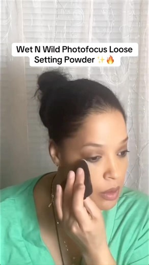 This $6 powder?! 😳 tell me this doesn’t look FILTERED…which side is better?? 👀👇