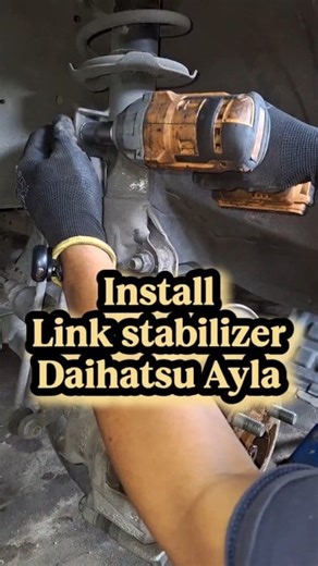 208K views · 1.6K reactions | Install link stabilizer link daihatsu Ayla #reels #fbpro #stabilizerlink #suspension #daihatsuayla #agyaaylaindonesia #autoservice #autolife #automobile #automechanic #fypシ゚viralシ @sorotan | Yadi Rosicky | Facebook