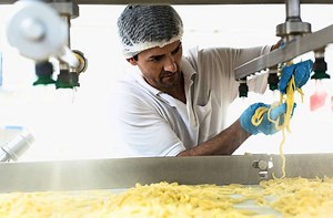 Lohnkonflikt bei Alb-Gold: Krach im Reich der Nudeln