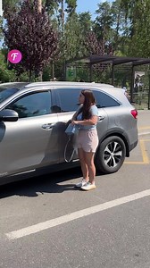 6.5K views | Surprise Kindness at Bus Stop | Tips & Tricks | Facebook