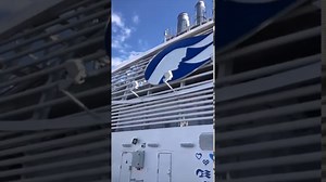 3 cruise ships epic horn battle (Love Boat theme)