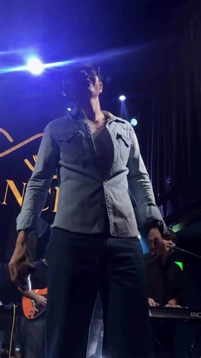 ผูกพันต้องลา - GAVIN:D