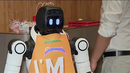 South Bay restaurant's dancing robot goes viral