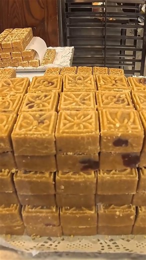 🔥 Super Satisfying Chinese Mung Bean Cake Making | Street Dessert ASMR