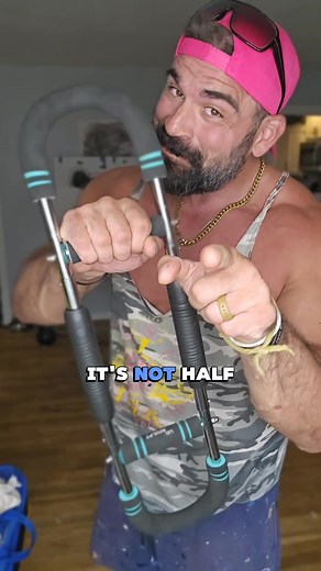 1.6K reactions · 16 shares | Say goodbye to boring home workouts and hello to big gains with the Gorilla Bar.轢 This powerhouse is built to sculpt your chest, arms, and shoulders while boosting your confidence  ✅ Variable Resistance training ✅ Sculpt chest, arms, shoulders ✅ Injury-free training ✅ Workout anytime Transform Your Fitness Journey Today! | Mr. Sculpt | Facebook