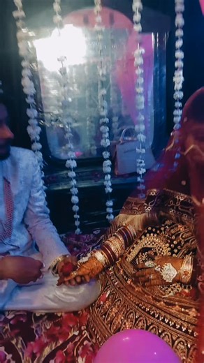 Anam shaikh on Instagram: "2019.se 2025 ka safar 🤝🏻💝# ab 2026 new life 🧬"