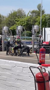 Pit Stop Senior TT 2023 John McGuinness Davo Johnson James Hillier 🏍💨 🎥Jenny Tinmouth #TTRaceFans 🏁 | Isle Of Man TT Race Fans