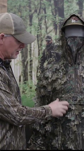 New for 2026, the Finisher Leafy Pullover Jacket. Built lightweight, breathable, 3D leaf pattern.