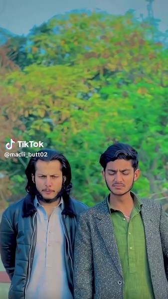 Exploring the Beauty of Urdu Poetry with Pindii_kinG