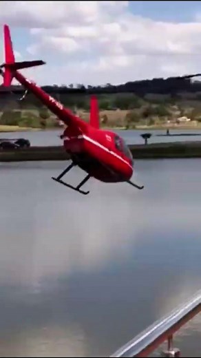 Amazing Helicopter Pilots Landing Skills