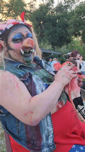 What Is Happening Right Now?? #hauntedhouse #scareactor #hauntedattraction
