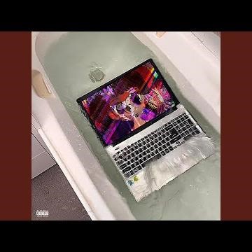 ECCO2K (feat. Yûmi)
