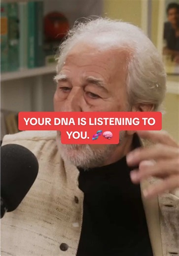 Most people think they’re stuck with their DNA. They’re wrong. ❌ Cell biologist Dr. Bruce Lipton reveals that your brain is a master chemist. Every thought you hold creates a