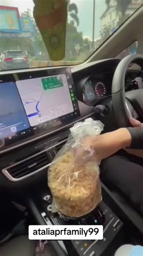 Discover the Deliciousness of Rengginang Snacks