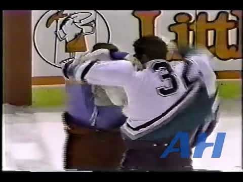 NHL Jan. 28, 1994 Mighty Ducks Of Anaheim v New York Rangers (melee) Stu Grimson v Joey Kocur