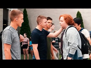 Baja De Peso Mientras Entrena Con Un Boxeador Profesional Para Vengarse De Sus Agresores