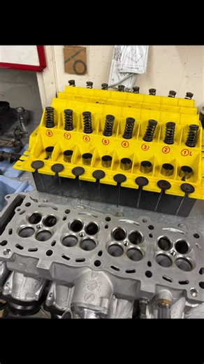 Suzuki GSXR1000-K4 in having a top end refresh due to leaking valving stem seals, also found a damaged exhaust valve and a broken cam chain tensioner 😬 #susuki #rjs #rjssuperbike #gsxr #1000cc #roadbike #trackbike #enginework #gsxr1000k4 | RJS Superbike