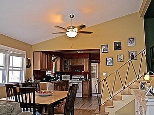 House WOW: Newly Renovated Split Level With Open Plan