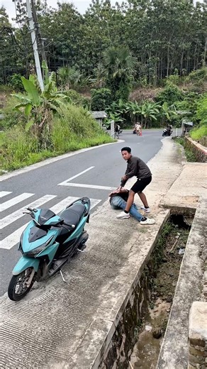 Best moments…#brazil #gengster #lol #usa #mexico #funymoments #funyvideo #funymoments