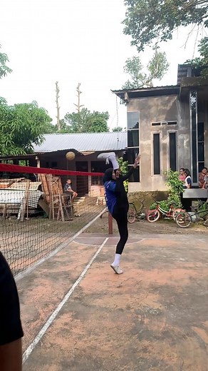 5.2M views · 36K reactions | Nice sunback #takraw #sepaktakraw #freestyle | Edwin Edwin | Facebook