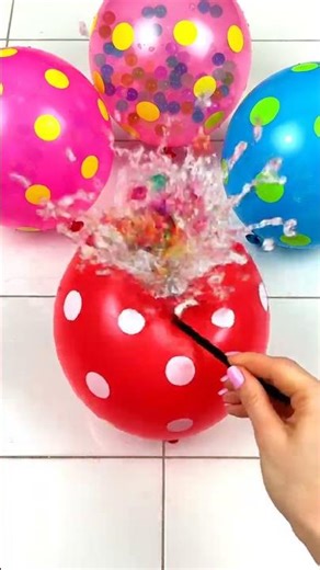 “Color Explosion! Polka Dot Balloons Popping Satisfying ASMR 💧”