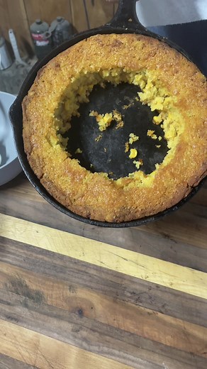 We cheated a little with the seasoning packs today. Do you cooke yours without or without beans #tiktokfoodies #chilli.